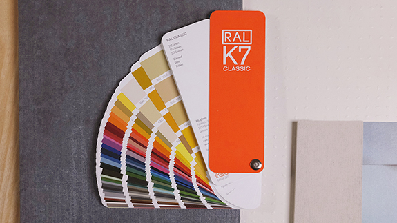 CARTA DE COLORES RAL K7 – 216 Colores RAL